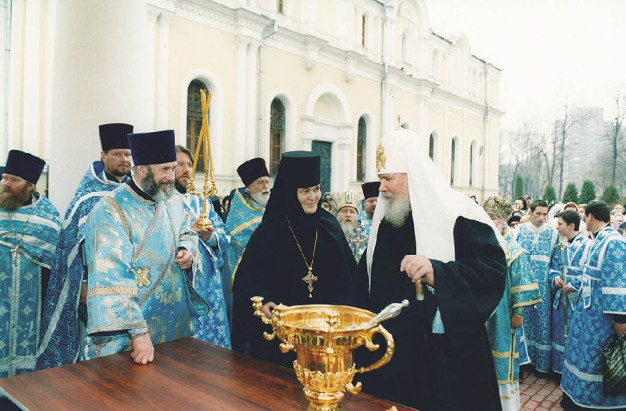 Освящение воссозданного святого источника. 22 ноября 2005 года