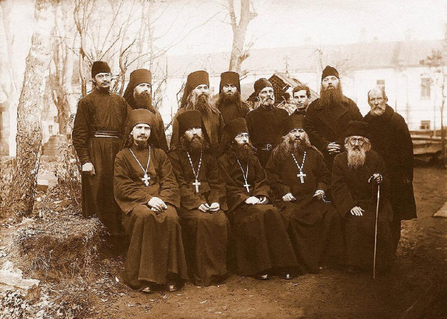 Братия Покровского монастыря. 1928 год.